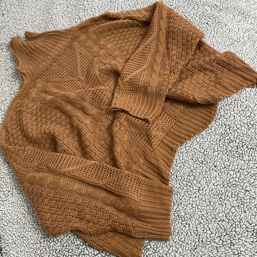 Brand new cropped turtle neck sweater